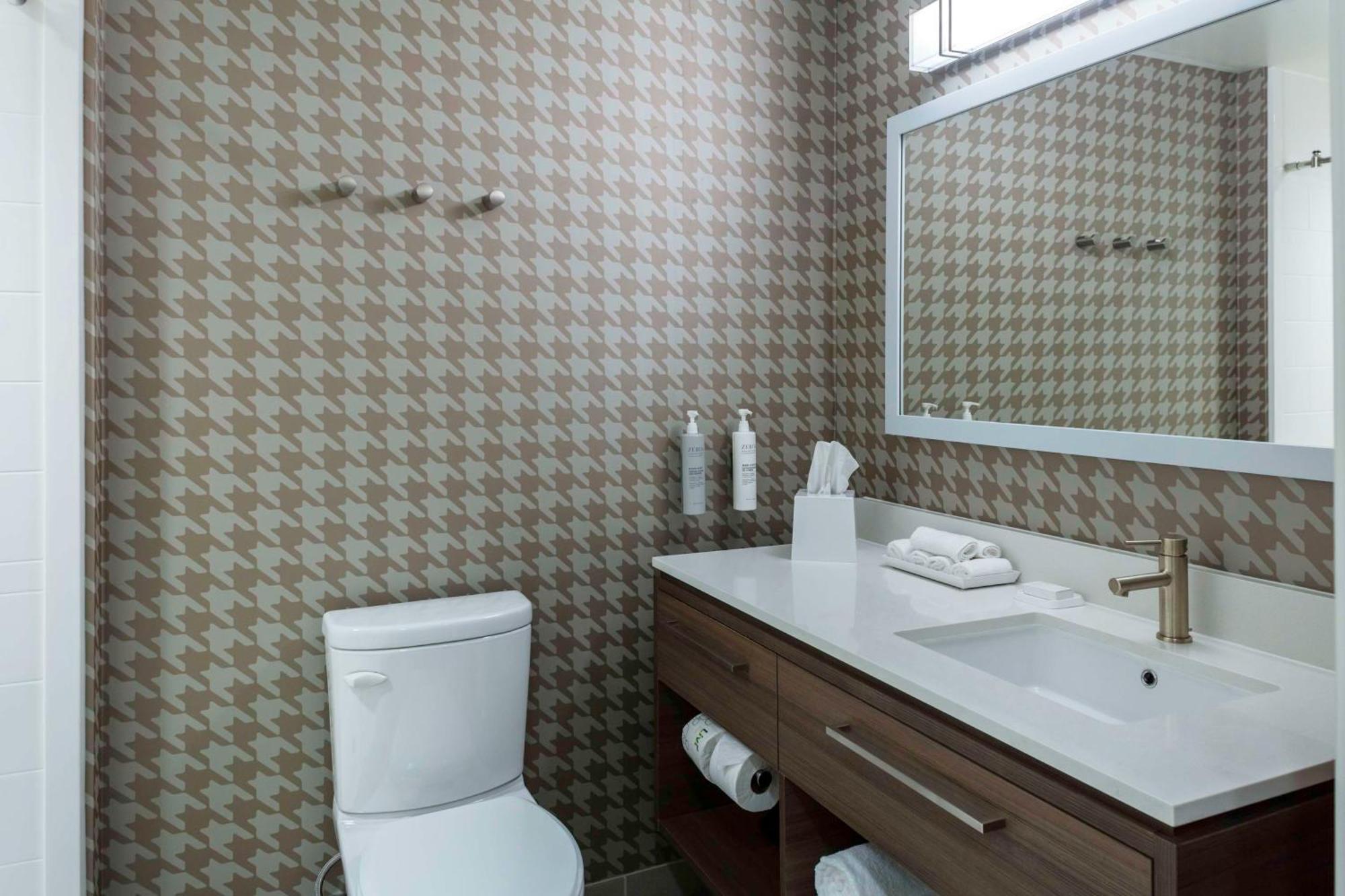 Home2 Suites By Hilton Lynchburg Exteriör bild