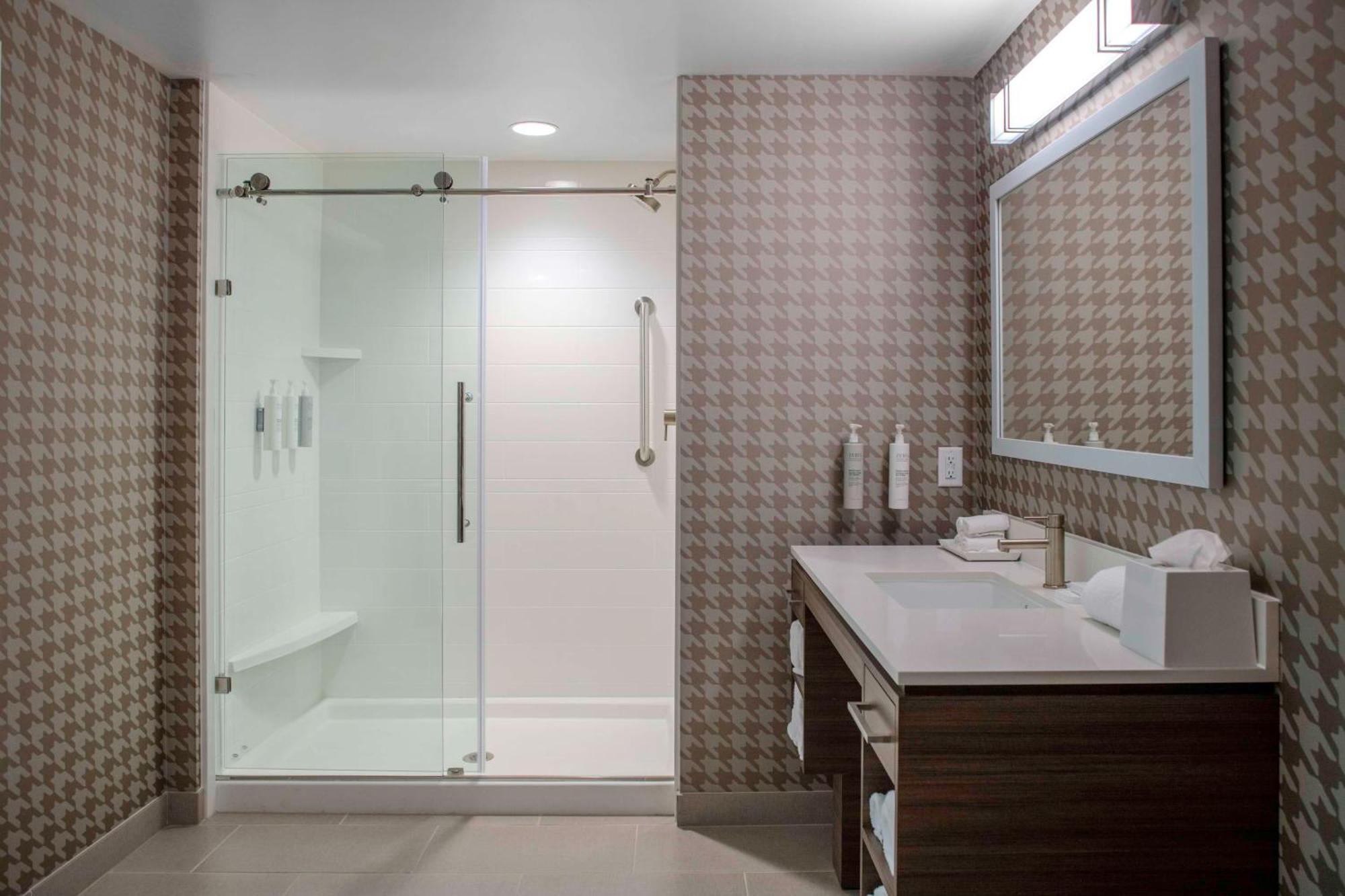 Home2 Suites By Hilton Lynchburg Exteriör bild